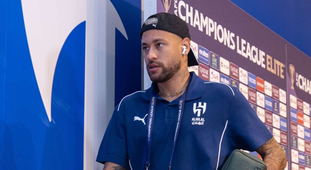 Jorge Jesus ‘veta’ Neymar por duas semanas após ‘nova lesão’