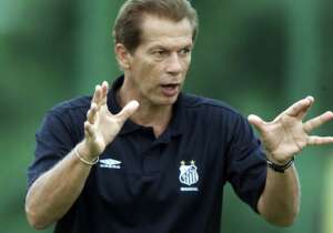 Santos faz consulta por Emerson Leão e indica saída de Carille