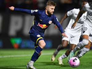 Sasha pede calma no Red Bull Bragantino para reta final: “É treinar e trabalhar”