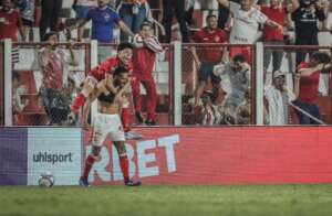 Vila Nova 2 x 1 Ponte Preta - Virada com 2 a mais deixa Macaca na degola