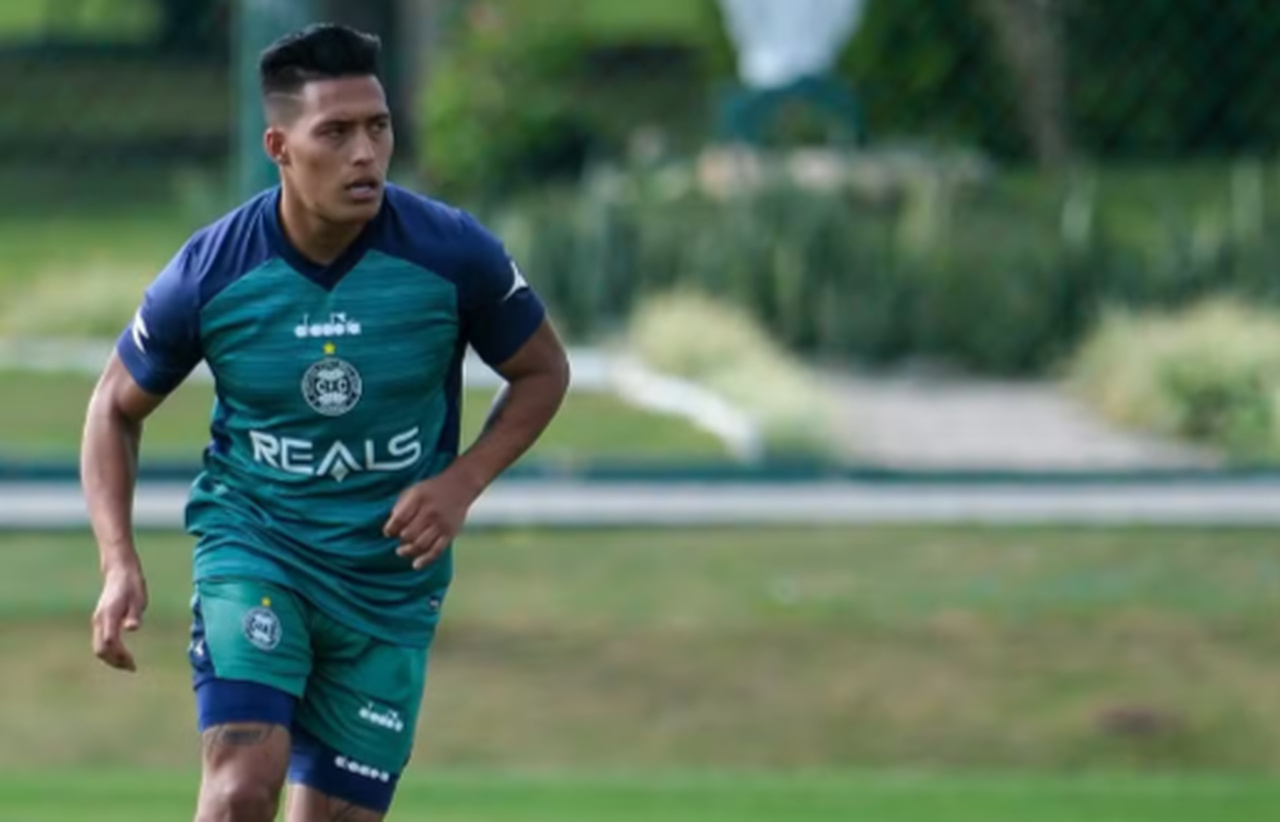 volante do coritiba e convocado e desfalca o Coritiba