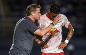 Red Bull Bragantino fica no empate e Seabra exige 