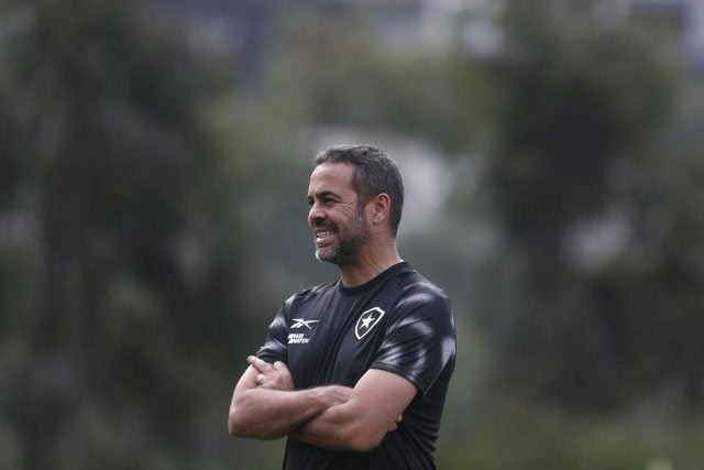 Artur Jorge concorre a prêmio de jornal uruguaio de melhor técnico da América (Foto: Vitor Silva/Botafogo)