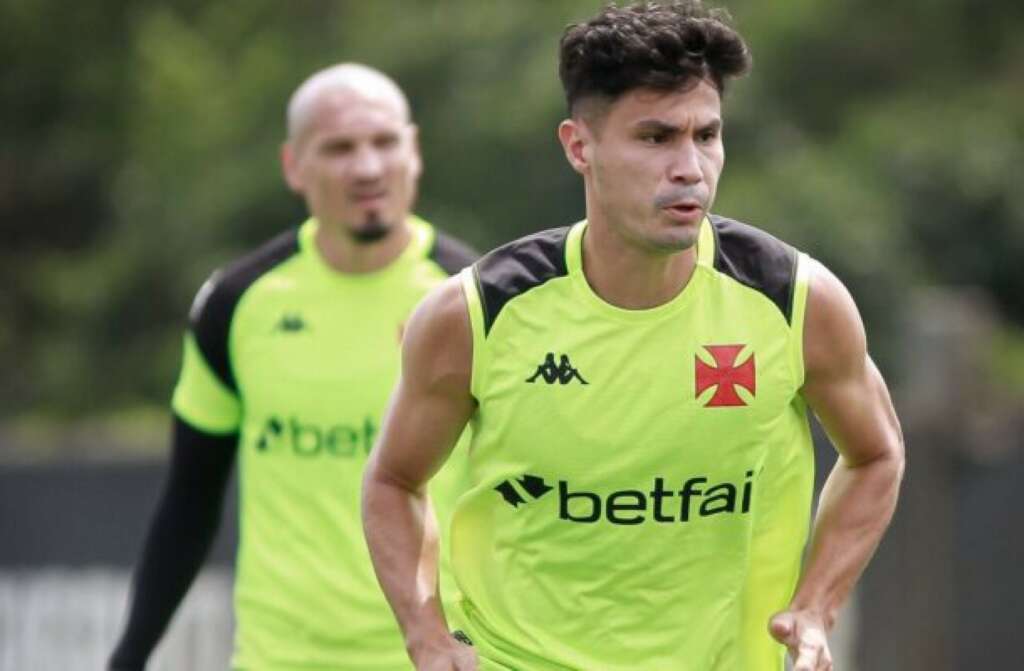 Sem espaço no Vasco, Galdames está próximo do Independiente