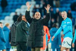 Inglês: Guardiola joga toalha e vê Manchester City fora da briga pelo título
