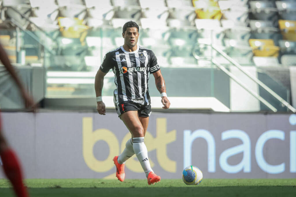 Hulk se torna maior artilheiro do Atlético-MG no século; Veja números