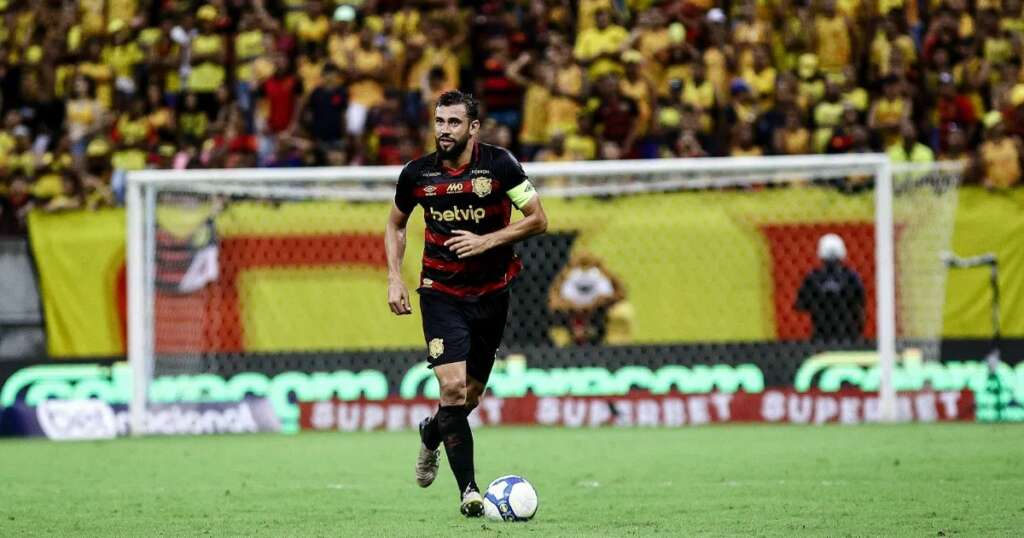 Pernambucano: Sport renova com zagueiro experiente para 2025 2 Luciano Castán Sport