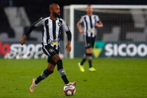 Volta Redonda anuncia meia que passou pelo Guarani em 2024