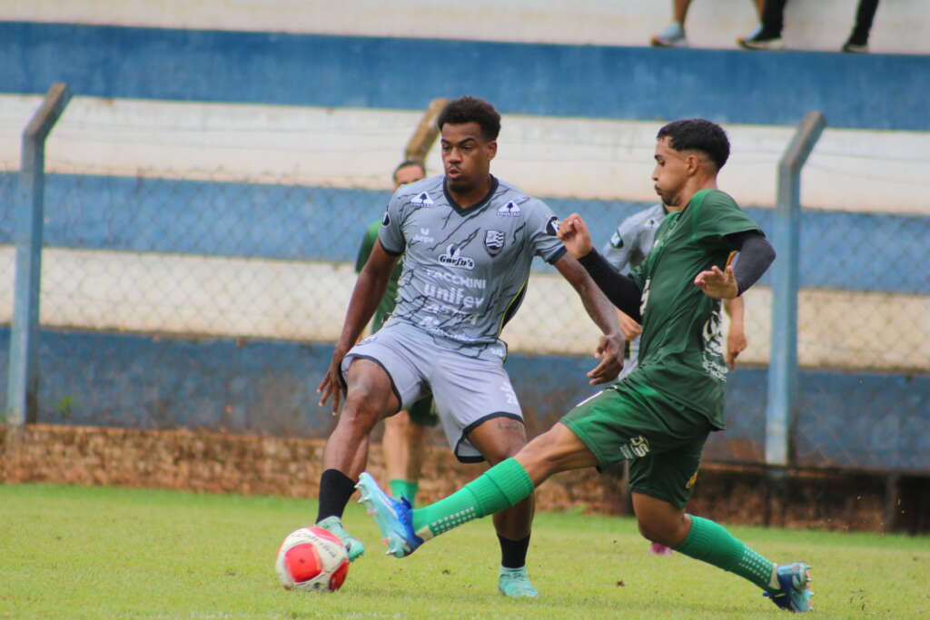 Paulista A2: Em preparativos, Votuporanguense vence o sub-20 do Tanabi (Foto: Rafa Bento)