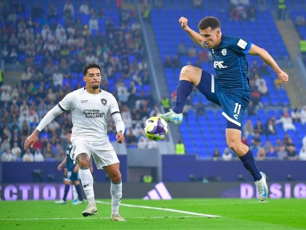 Algoz do Botafogo, meia do Pachuca trocou Holanda por Marrocos