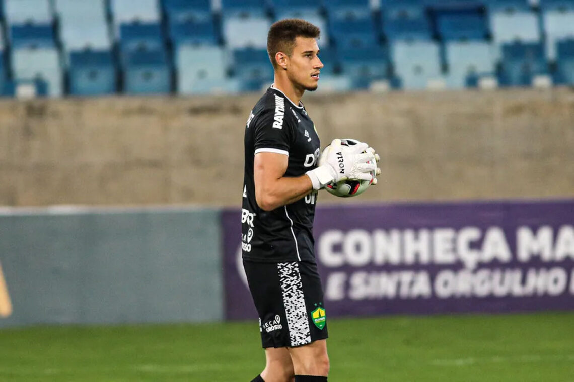 Inter de Limeira contrata goleiro ex Cuiaba e Cruzeiro