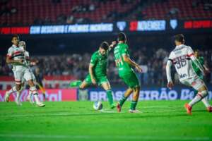 São Paulo 1 x 2 Juventude - Jaconero bate Tricolor e evita rebaixamento