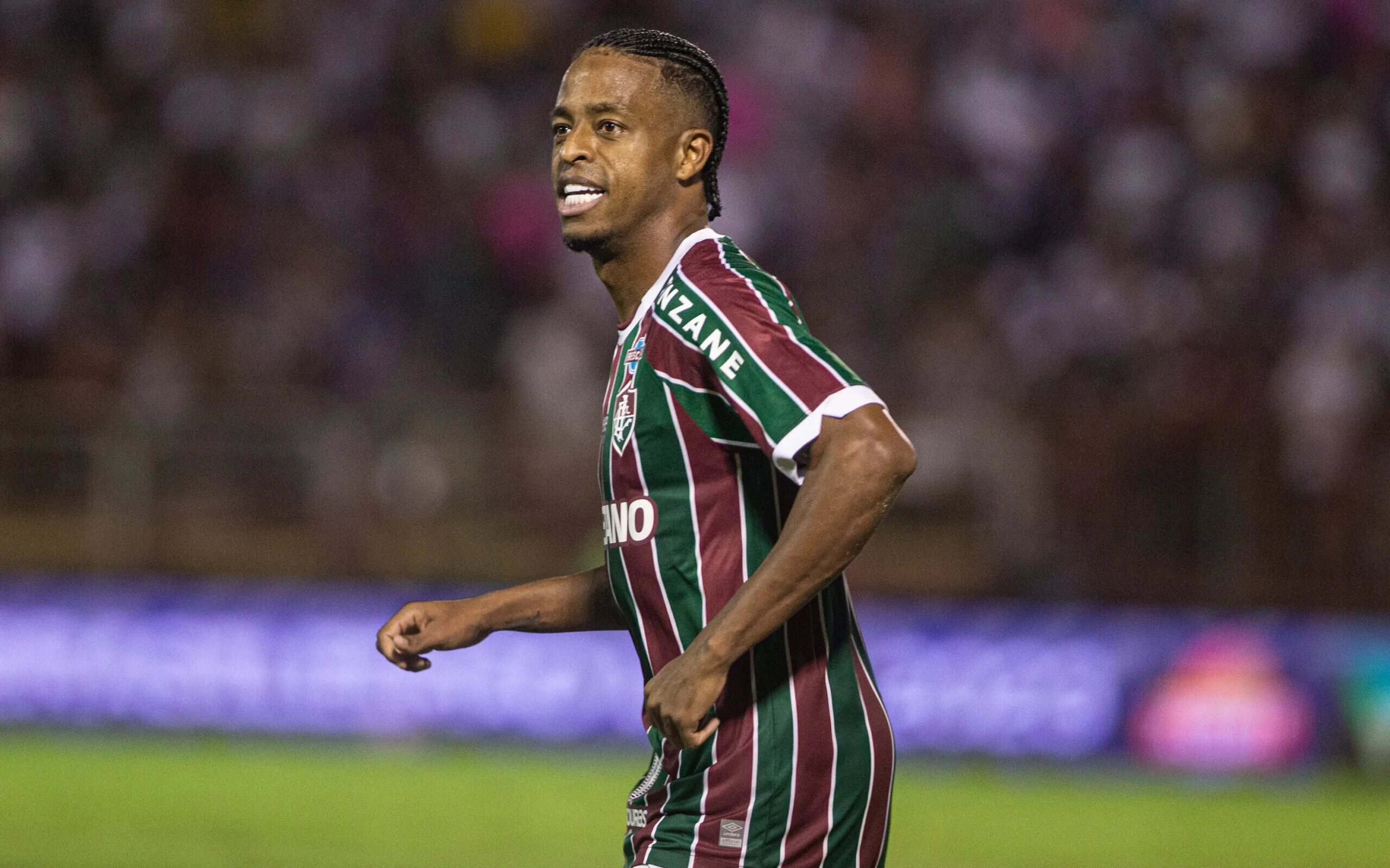 Keno em campo pelo Fluminense