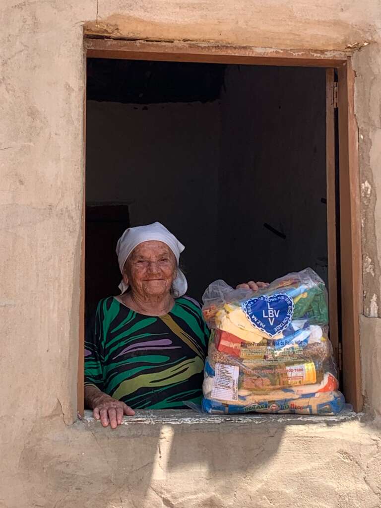 LBV inicia entrega de cestas de alimentos a famílias em vulnerabilidade social nas cinco regiões do país 3 LBV 1