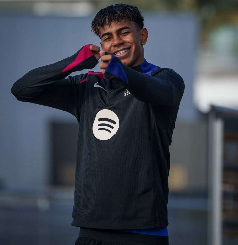 Barcelona confirma lesão de Lamine Yamal