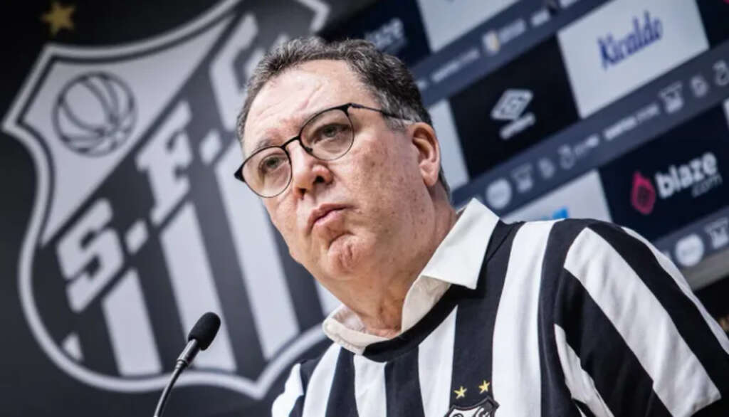 Presidente do Santos diz já ter técnico para 2025, mas faz mistério