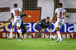 Grêmio quer segurar Marchesín após interesse do Boca