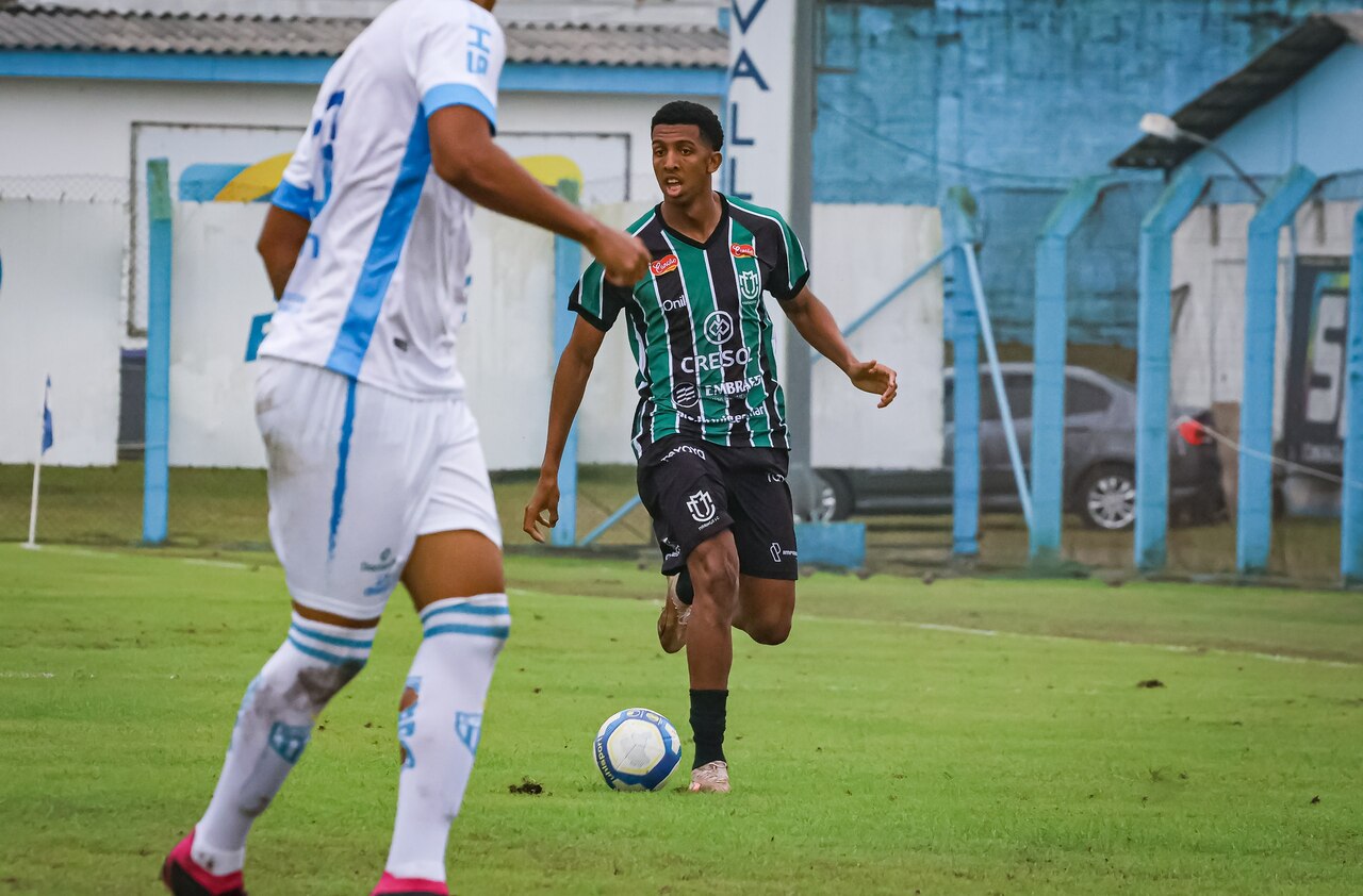 Maringa renova emprestimo de meia do Monte Azul para 2025