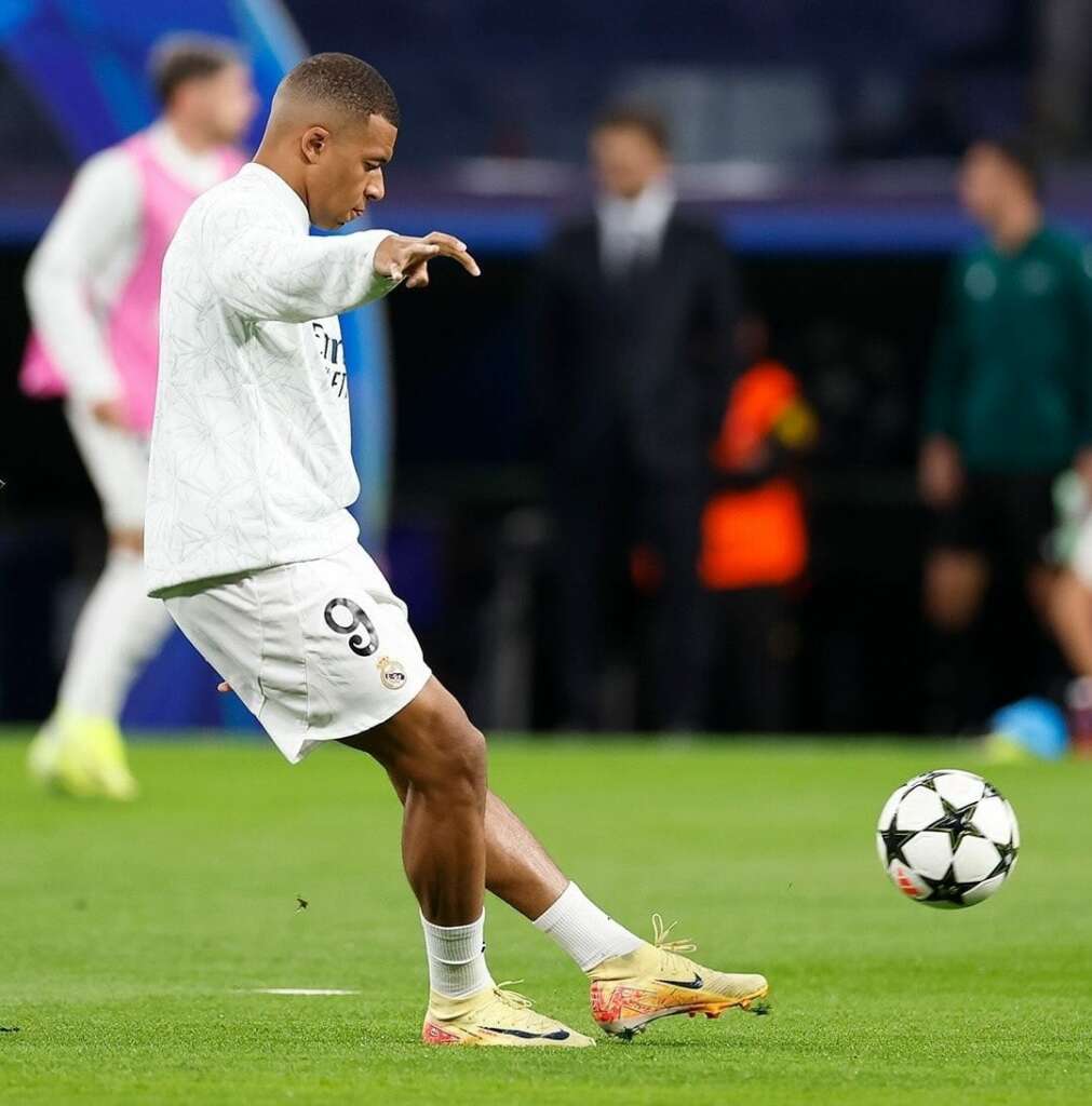 Mbappé supera Cristiano Ronaldo em início de Real Madrid