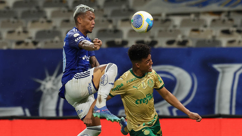 Palmeiras bate Cruzeiro de virada no Brasileirao 3