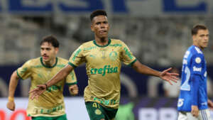 Cruzeiro 1 x 2 Palmeiras - Estêvão brilha e mantém Verdão na briga pelo título