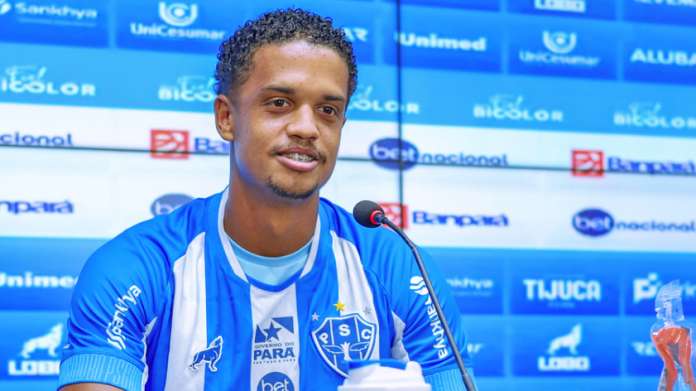 Paysandu libera dois jogadores e mantem reformulacao