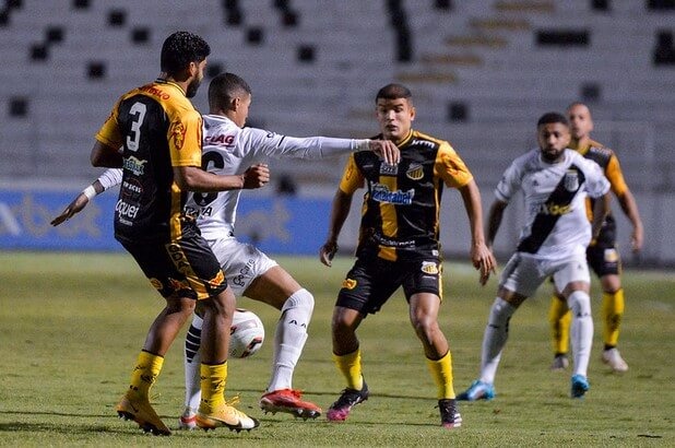 
Novorizontino nunca foi derrotado pela Ponte Preta no Jorjão (Foto: Álvaro Jr/ PontePress)