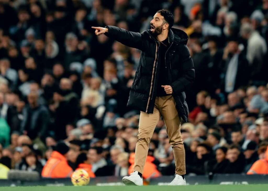 Rúben Amorim aponta dificuldades após um mês no United