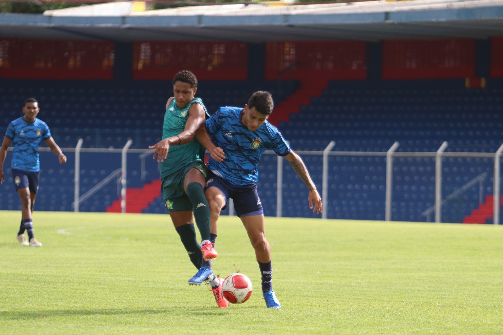 São Caetano realiza jogo-treino com Portuguesa Carioca