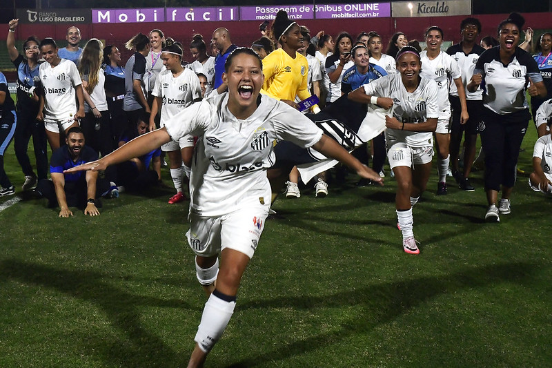 Santos e Fluminense definem ultimo finalista da Copinha Feminina