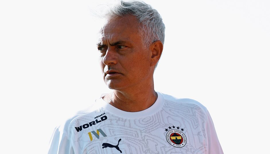 Mourinho responde Guardiola após provocações sobre títulos (Foto: Reprodução/Instagram)