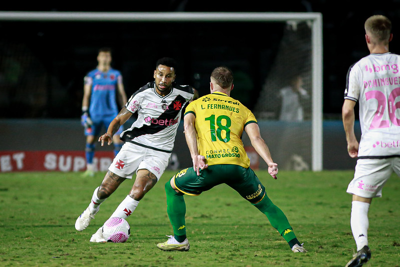 Vasco e Cuiaba se enfrentam no Brasileirao