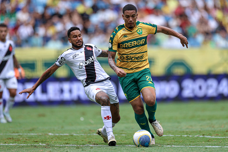 Vasco vence Cuiaba no Brasileirao 2