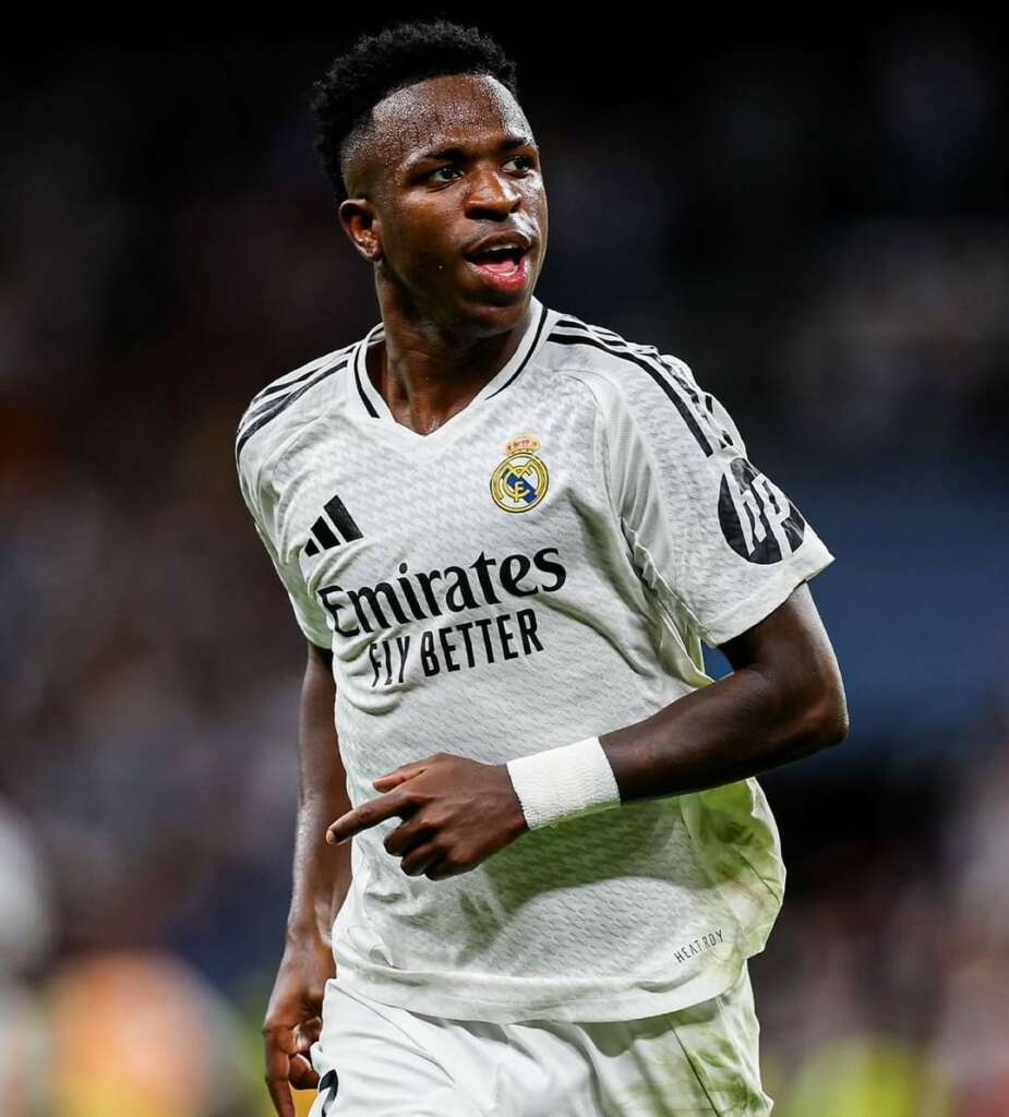 LaLiga vai denunciar Vini Jr e torcedores do Rayo Vallecano