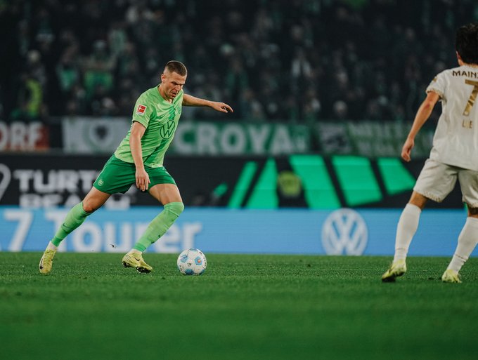 Wolfsburg bate Mainz no Campeonato Alemao