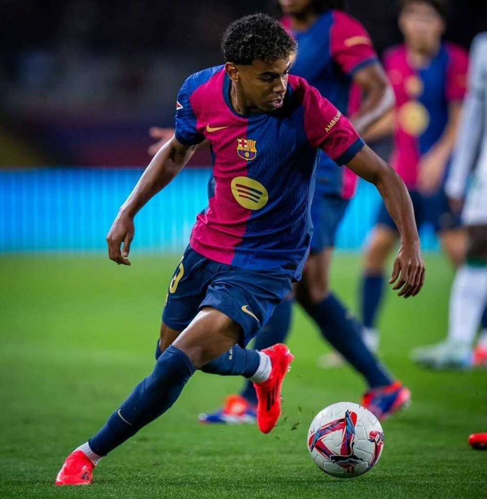 Yamal, do Barcelona, concorda com Bola de Ouro a Rodri