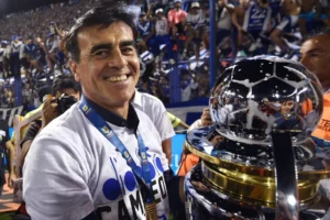 Grêmio se aproxima de anunciar técnico do Vélez Sarsfield