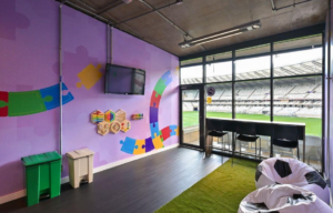 Clubes brasileiros implantam salas sensoriais para autistas nos estádios