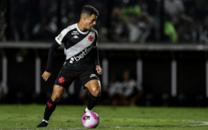 Coutinho e Puma Rodríguez aprovam temporada do Vasco: 