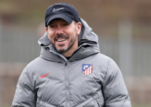 Simeone prevê jogo divertido com Barcelona e exalta Raphinha: 'Tem coragem e estilo'