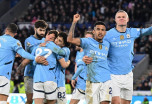 Savinho marca, Manchester City vence no Campeonato Inglês e alivia crise