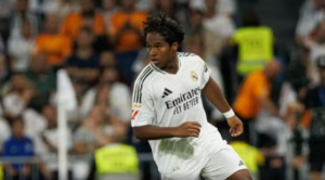 Endrick e James Rodríguez são 'maiores decepções' de 2024, segundo jornal