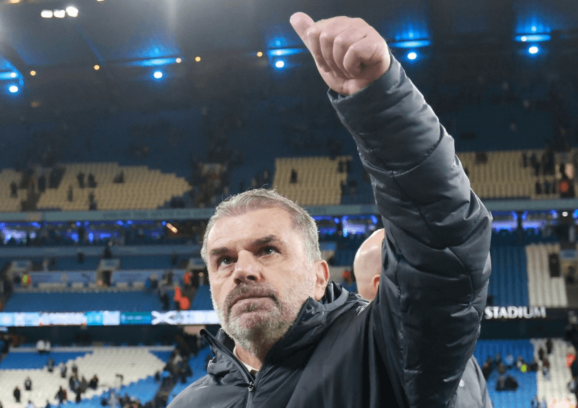 Tottenham Técnico Ange Postecoglou