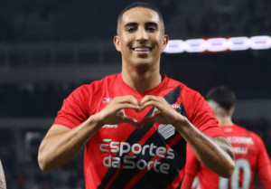 Cruzeiro anuncia dupla de meio-campistas