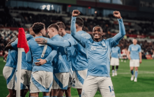 Nottingham Forest embala 3ª vitória e se aproxima dos líderes do Inglês