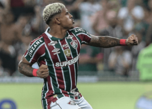 Fluminense acerta empréstimo de John Kennedy para vice-campeão mundial