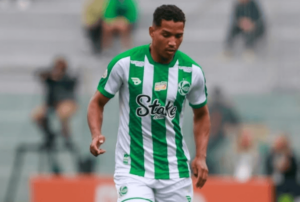 Grêmio acerta compra de lateral do Santos que se destacou no Juventude