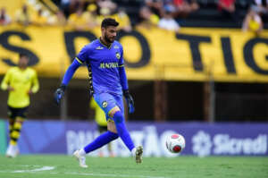 Goleiro do São Bernardo analisa adversários no Paulistão: 'Sem jogo fácil'