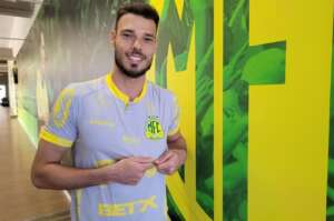 Mirassol acerta compra de goleiro da Portuguesa, ex-Guarani