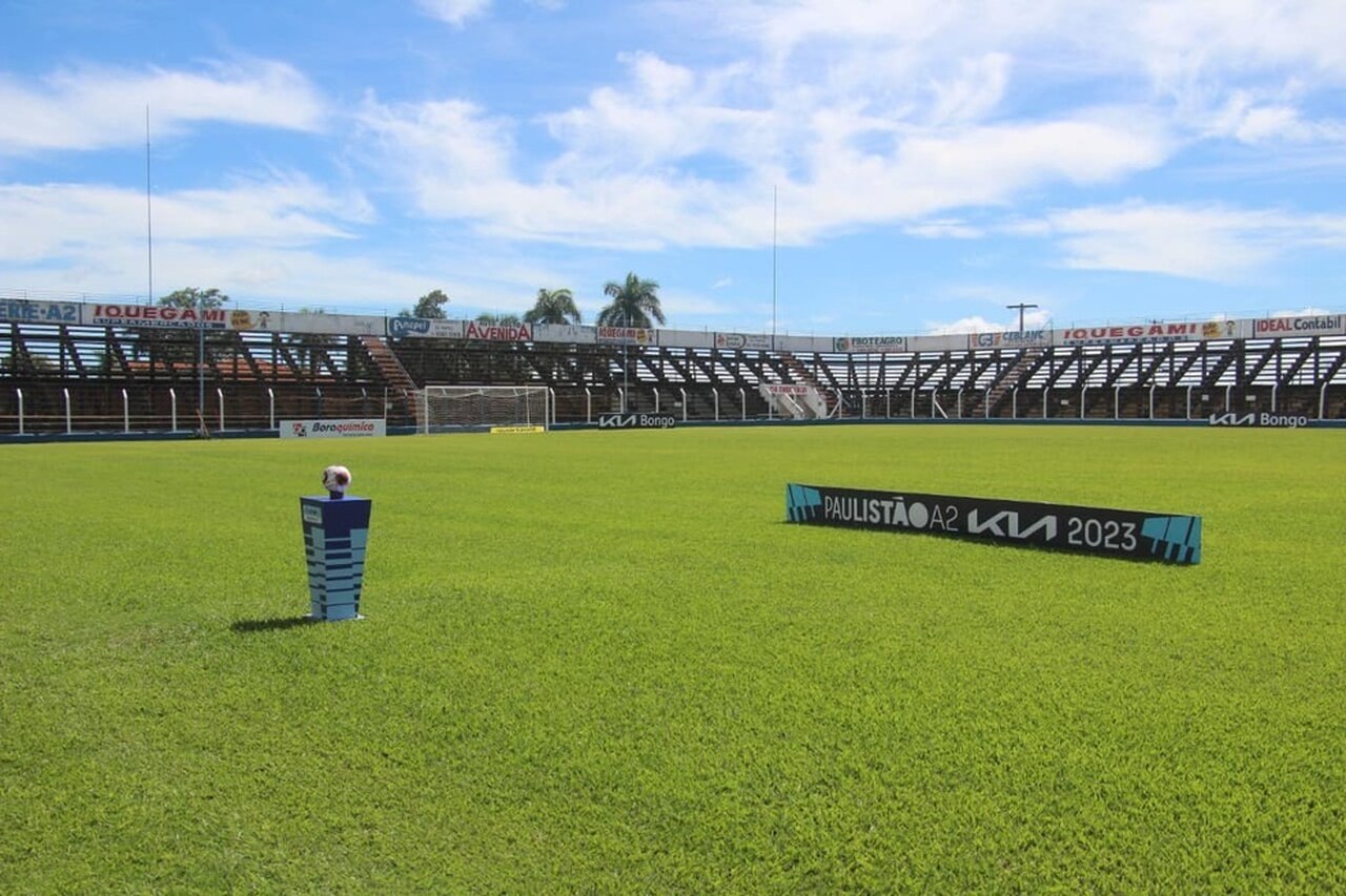 Estádio Otacília Patrício Arroyo, em Monte Azul Paulista, está com 1 dos 5 laudos desatualizado (Foto: Divulgação / Monte Azul)